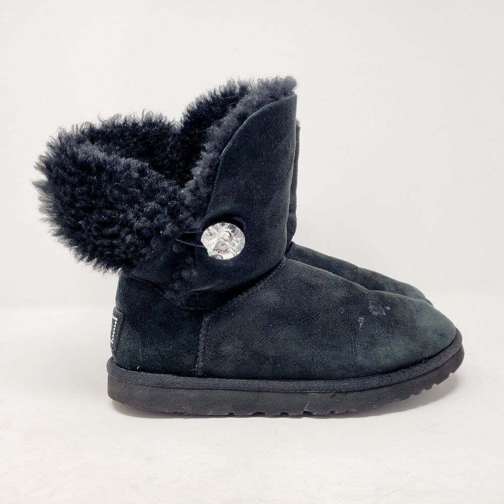 UGG Bailey Button Bling Boots Womens 7 Black Suede Sheepskin Lined‎ Shoes WORN